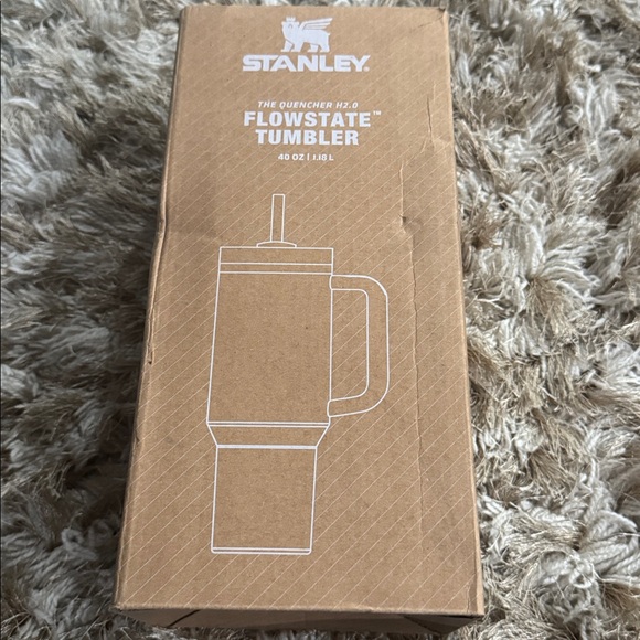 Stanley Mint Green Travel Mug - Picture 5 of 5